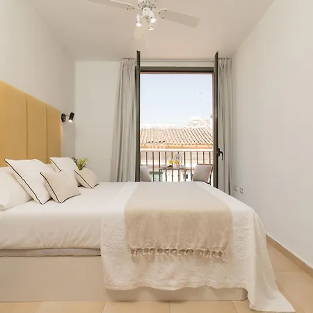 Puerta Antequera 4 By Pineapple Homes