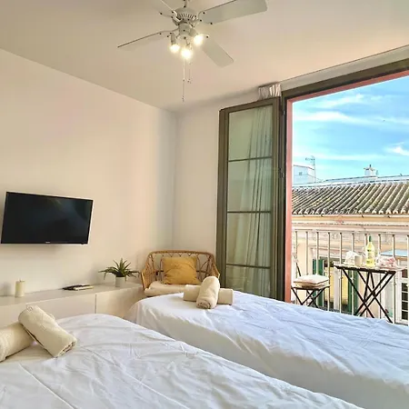 Puerta Antequera 4 Apartment
